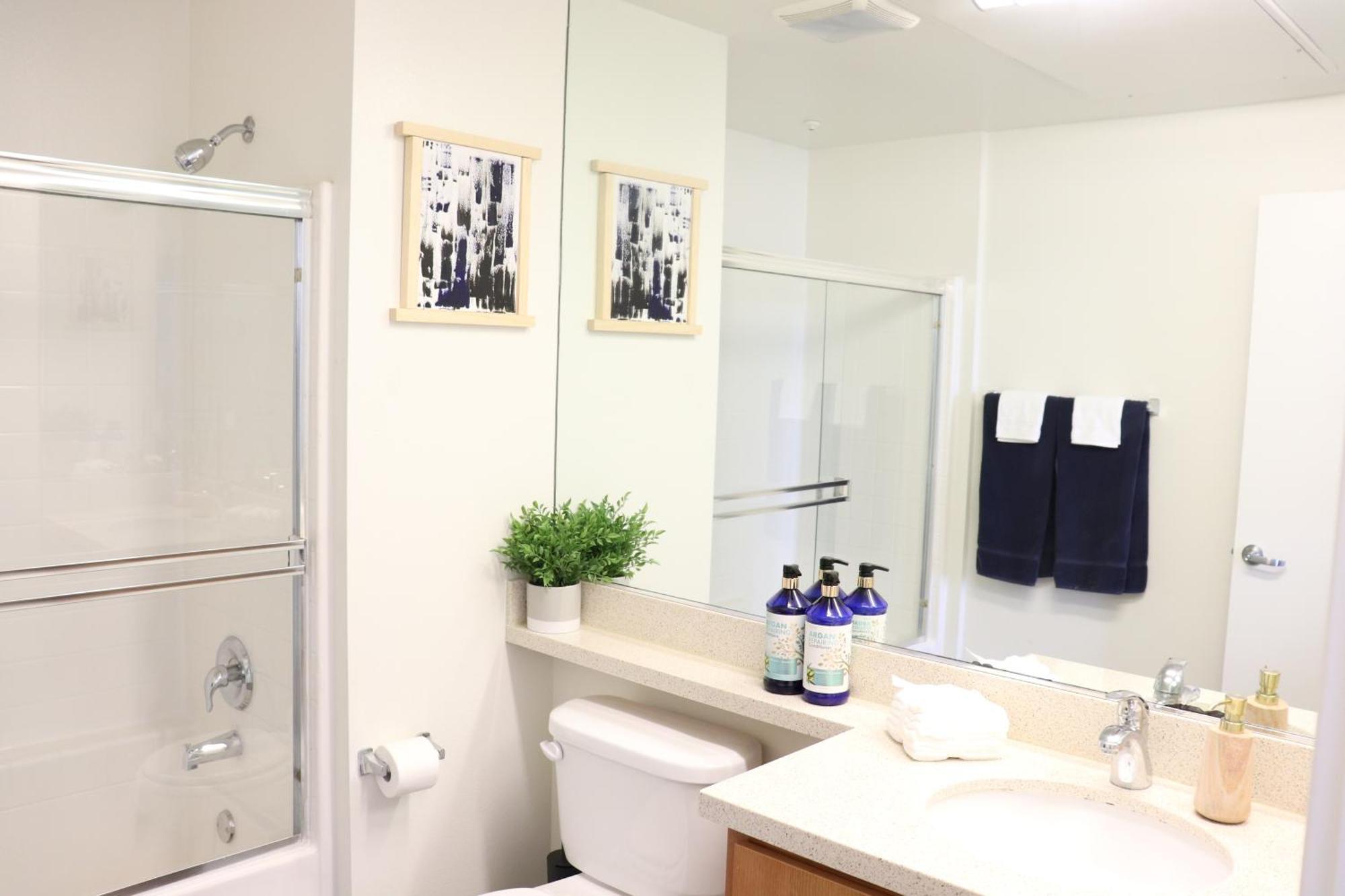 Lovely 2 Bedroom 2 Bath In Santa Monica Los Ángeles